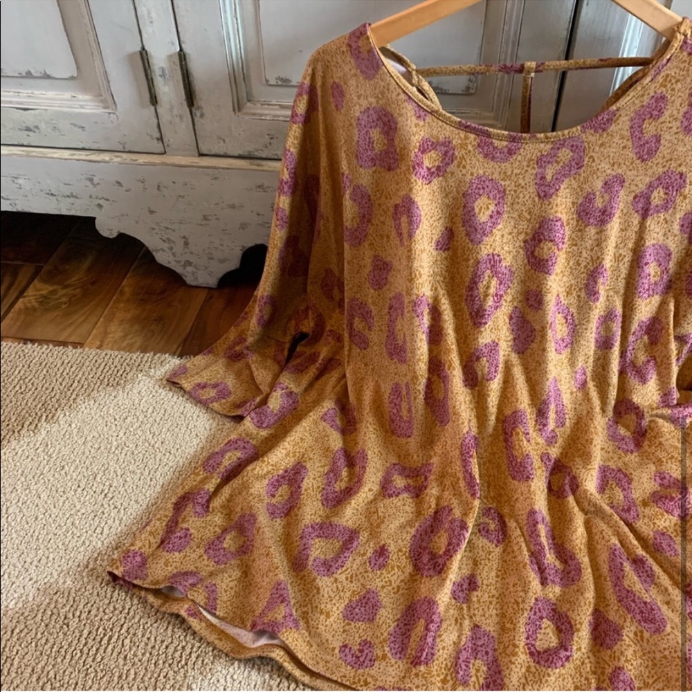 Last! Figleaffashion leopard print knit blouse - Picture 4 of 5